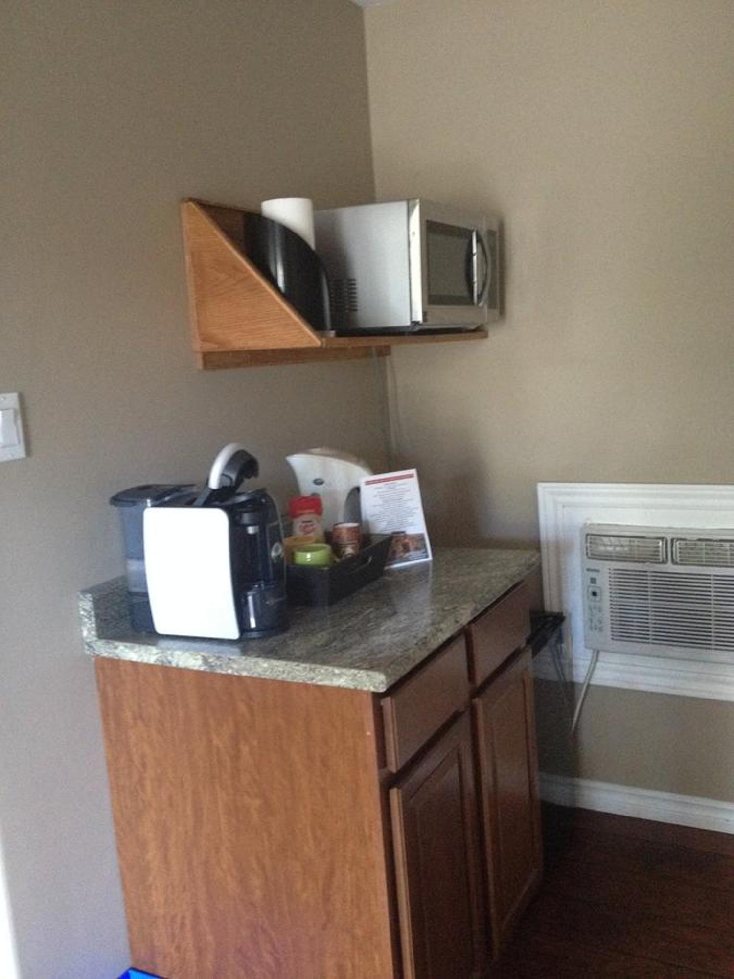 My Friends Inn Manitoulin Manitowaning Phòng bức ảnh